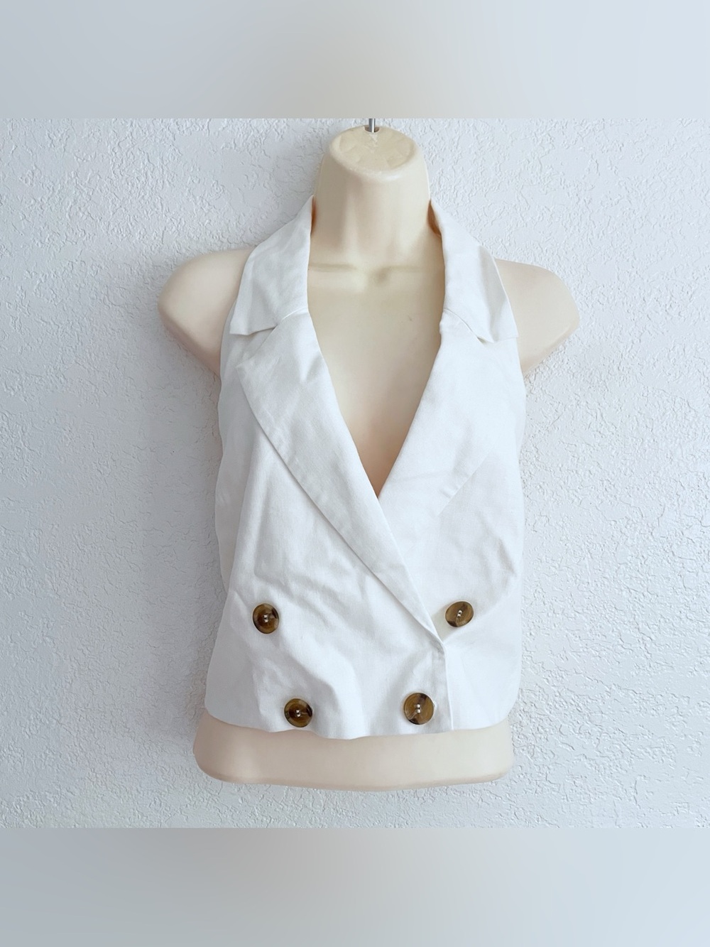 Banana Republic White Double-Breasted Halter Vest Top Medium Linen Chic Luxe